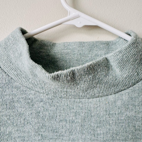 Madewell Women's (Re)sourced Plush Mockneck Puff-Sleeve Top‎ - Picture 4 of 8